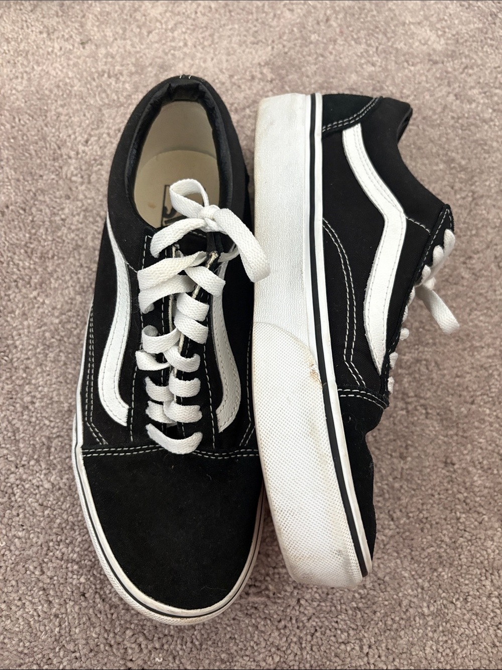 Vans Old Skool platform Black & White Sneakers - Classic Low Top